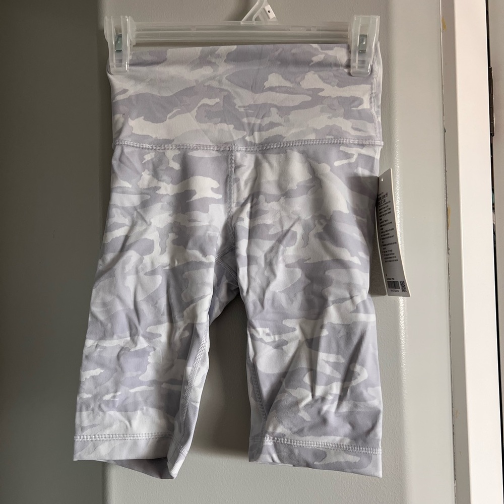 Lululemon Wunder Under HR Short